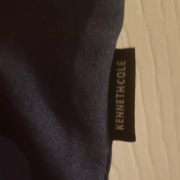 Kenneth Cole Men’s Short Sleeve Button-down Beachy Blue Floral Patterned Shirt - Picture 5 of 7